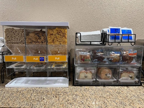 Quality Inn & Suites image 26